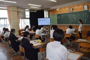 3年