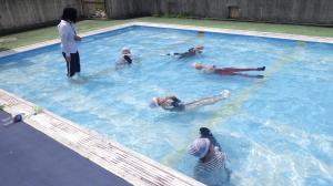 着衣水泳②