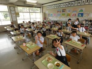 給食
