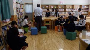 となり読み聞かせ