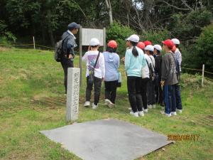 明見銅鐸出土跡地見学‗3497