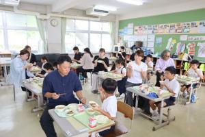 親子給食3
