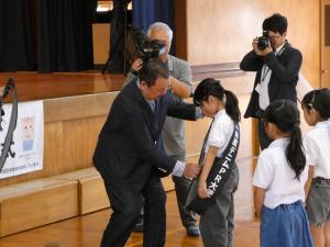 3年